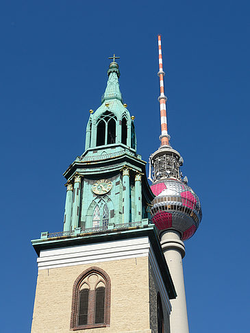 Fernsehturm und Marienkirche Foto 