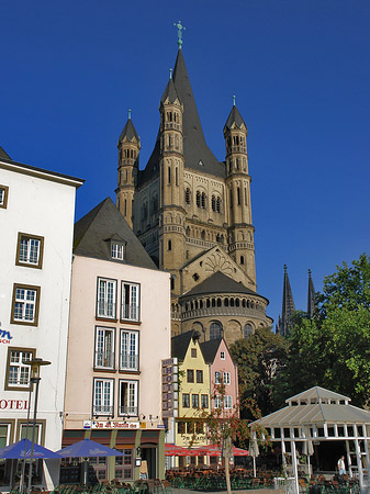 Foto Groß St Martin hinter Fischmarkt