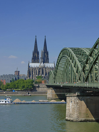 Fotos Hohenzollernbrücke am Kölner Dom