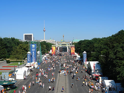 Foto Fanmeile am Brandenburger Tor - Berlin