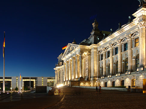 Reichstag bei Nacht Foto 