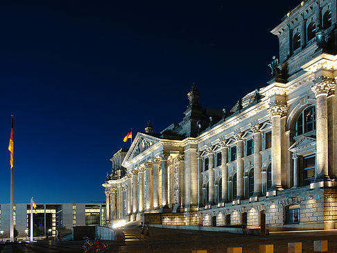 Reichstag bei Nacht Foto 