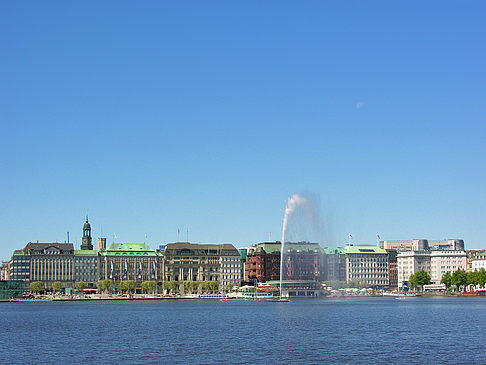 Fontäne auf der Binnenalster