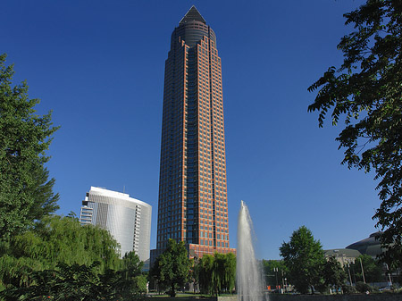 Fotos Messeturm mit Ludwig-Erhard-Anlage