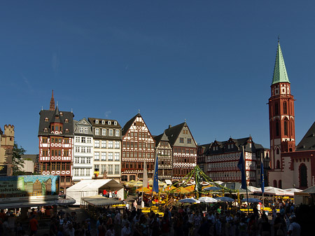 Römerberg mit Nikolaikirche Fotos