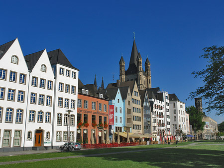 Foto Groß St Martin hinter Fischmarkt - Köln