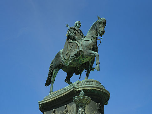 Foto König-Johann-Statue - Dresden